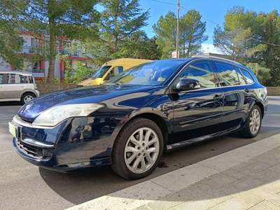 Renault Laguna 2.0 dCi 150CV SporTour Dynamique Blu/Azzurro usata Putignano