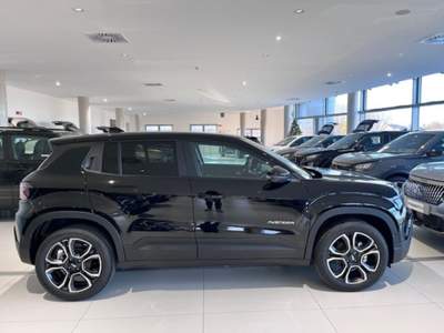 Jeep Avenger 1.2 Turbo Summit Winter Pack Km.Zero Nero usata Massanzago