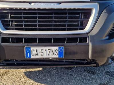 Peugeot Boxer 330 2.2 BlueHDi 120 S&S Bianco usata Gaglianico