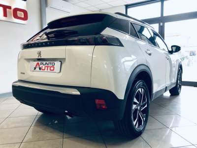 Peugeot 2008 BlueHDi 100 S&S Allure Navi Pack- TETTO Bianco usata Isernia