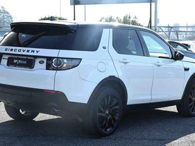 Land Rover Discovery Sport 2.0 TD4 180 CV HSE Luxury Bianco usata Pianezza