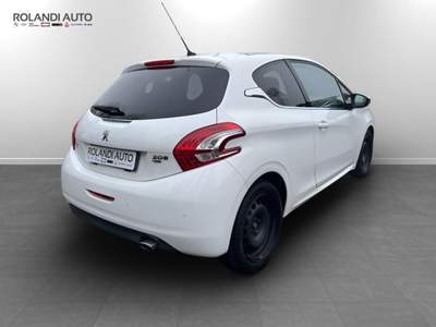 Peugeot 208 1.6 e-hdi 8v Allure s&s 115cv 3p Bianco usata Casale Monferrato