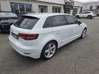 Audi A3 1.6 TDI 116 CV S tronic Sport PERMUTE Bianco usata Parma
