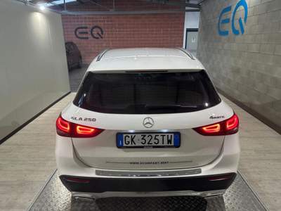 Mercedes-Benz GLA Automatic 4Matic Sport Plus Bianco usata Magenta