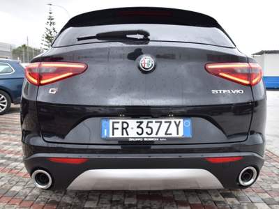Alfa Romeo Stelvio 2.2 Turbodiesel 210 CV AT8 Q4 Super Blu/Azzurro usata San Vito dei Normanni