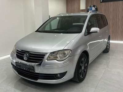 Volkswagen Touran 1.9 TDI 105CV Conceptline Grigio usata San Sebastiano al Vesuvio
