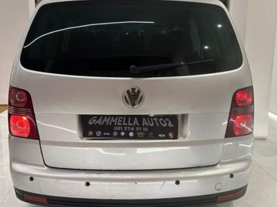Volkswagen Touran 1.9 TDI 105CV Conceptline Grigio usata San Sebastiano al Vesuvio