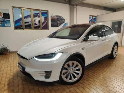 Tesla Model X 2020-kwh 100-POSTI 7-POSTI-GANCIO TRAINO Bianco usata Sarego