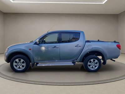 Mitsubishi L200 2.5 DI-D/136CV Double Cab Invite Grigio usata Tertenia