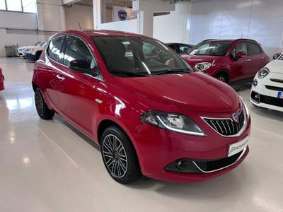 Lancia Ypsilon 1.2 69 CV 5 porte GPL Ecochic Rosso usata Massanzago