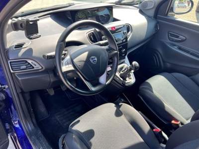 Lancia Ypsilon 1.2 69 CV 5 porte S Momodesign Blu/Azzurro usata Castelnuovo Rangone