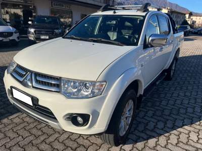 Mitsubishi L200 2.5 DI-D/178CV DC Intense Plus DPF navi Bianco usata Asiago
