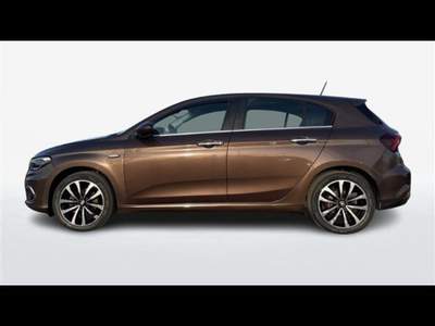 Fiat Tipo 5 Porte 1.6 Multijet 120cv Lounge S&S my20 Oro usata Lecce