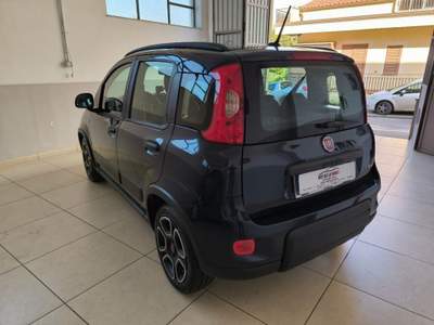 Fiat Panda 1.0 FireFly S&S Hybrid City Life Blu/Azzurro usata Nicosia