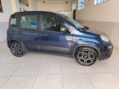Fiat Panda 1.0 FireFly S&S Hybrid City Life Blu/Azzurro usata Nicosia