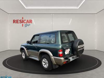 Nissan Patrol Patrol gr sw 3.0 td-di luxury fl 3 porte Verde usata Alessandria