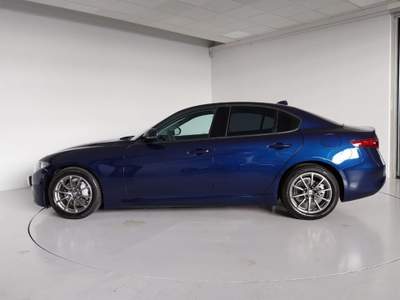 Alfa Romeo Giulia 2.2 Turbodiesel 150 CV AT8 Business Blu/Azzurro usata Occhiobello