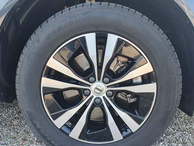 Volvo XC60 B4 (d) AWD Geartronic Momentum Pro Blu/Azzurro usata Padova
