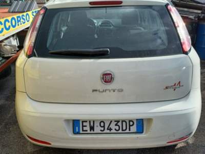 Fiat Punto 1.2 GPL 5 porte Street Bianco usata Magenta