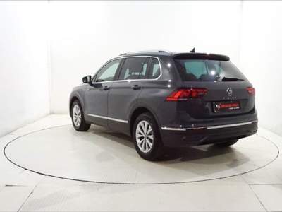 Volkswagen Tiguan 2.0 TDI 150 CV SCR DSG Life Grigio usata ABBIATEGRASSO