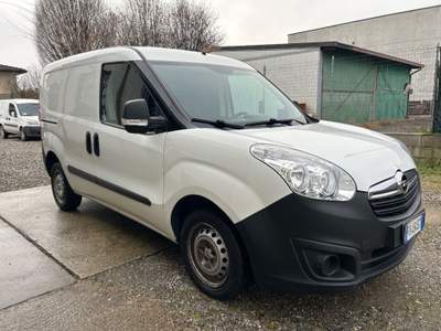 Opel Combo 1.6 CDTI 105CV Van (750kg) EURO6- 1 PROPRIETARIO Bianco usata Roburent