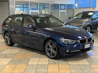 BMW Serie 3 320d d xDrive Touring Sport Blu/Azzurro usata Stradella