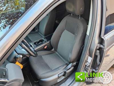 Land Rover Discovery Sport 2.0 TD4 180 CV SE Grigio usata Cava Manara