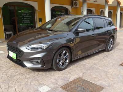Ford Focus SW 1.5 DCI 120 CV  ST-Line Grigio usata Quartu Sant'Elena
