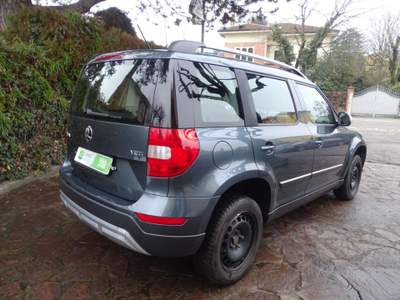 Skoda Yeti 2.0 TDI 110 CV Ambition UNICO PROPRIETARIO Grigio usata Castel Maggiore