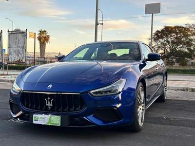 Maserati Ghibli 330 CV MHEV Gransport Blu/Azzurro usata Siracusa