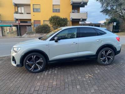 Audi Q3 SPB 35 TFSI S tronic S line edition Verde usata Briga Novarese