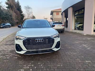 Audi Q3 SPB 35 TFSI S tronic S line edition Verde usata Briga Novarese