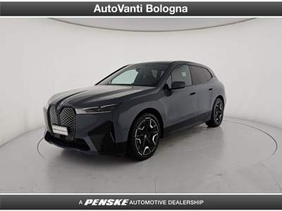 BMW iX xDrive40 Pacchetto Sportivo Grigio usata Granarolo dell'Emilia