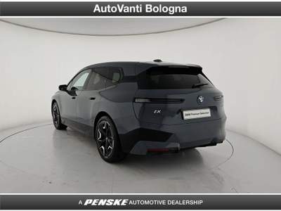 BMW iX xDrive40 Pacchetto Sportivo Grigio usata Granarolo dell'Emilia