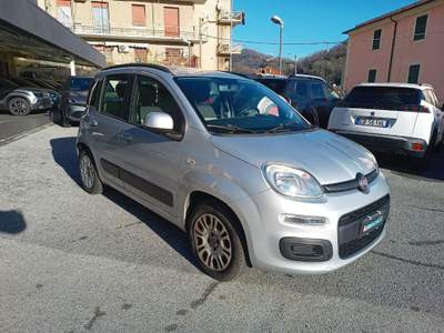 Fiat Panda 1.2 Lounge KM.88500 DISTRIBUZIONE E FRIZIONE NUOVE Argento usata Genova