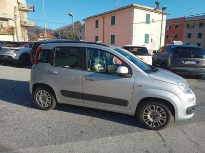 Fiat Panda 1.2 Lounge KM.88500 DISTRIBUZIONE E FRIZIONE NUOVE Argento usata Genova