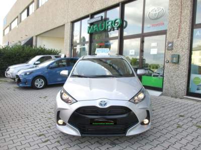 Toyota Yaris 1.5 Hybrid 5 porte Active - NEOPATENTATI Argento usata San Giorgio di Piano