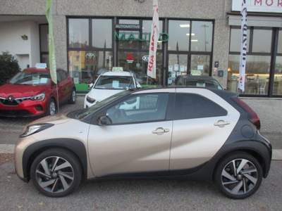 Toyota Aygo 1.0 VVT-i 72 CV 5P Lounge S-CVT - NEOPATENTATI Beige usata San Giorgio di Piano