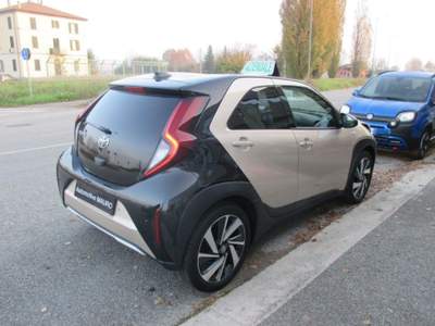 Toyota Aygo 1.0 VVT-i 72 CV 5P Lounge S-CVT - NEOPATENTATI Beige usata San Giorgio di Piano