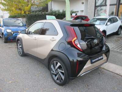 Toyota Aygo 1.0 VVT-i 72 CV 5P Lounge S-CVT - NEOPATENTATI Beige usata San Giorgio di Piano