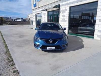 Renault Mégane Mégane Blue dCi 115 CV EDC Business Blu/Azzurro usata TROIA