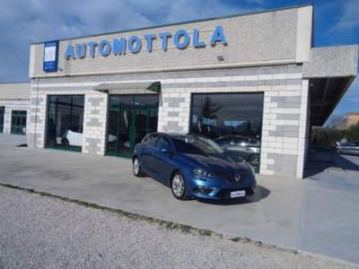 Renault Mégane Mégane Blue dCi 115 CV EDC Business Blu/Azzurro usata TROIA