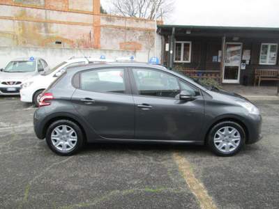 Peugeot 208 1° serie 1.2 VTi 82 CV 5 porte Allure Grigio usata Roma
