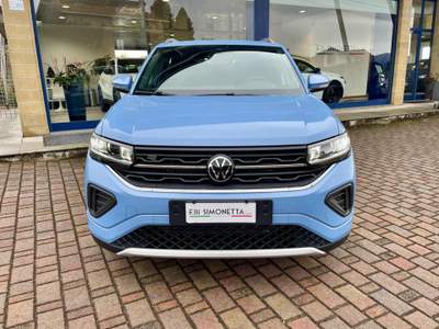 Volkswagen T-Cross 1.0 TSI 115 CV R-Line - KM0 Blu/Azzurro usata Cadrezzate con Osmate