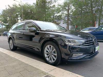 Volkswagen Passat 2.0 TDI SCR EVO DSG Executive Nero usata Putignano