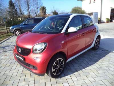 Smart ForFour 70 1.0 Passion Rosso usata Preganziol