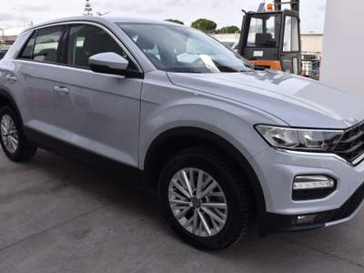 Volkswagen T-Roc 2.0 TDI SCR 150 CV DSG Business BlueMotion Technol Bianco usata San Vito dei Normanni