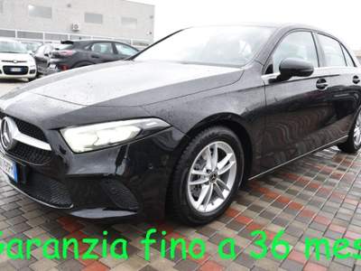 Mercedes-Benz Classe A d Automatic Business Extra *Navi,LED,Sensori* Nero usata San Vito dei Normanni