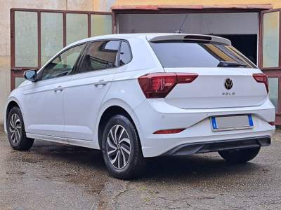 Volkswagen Polo LIFE * IDONEA NEOPATENTATI * Bianco usata Buccinasco