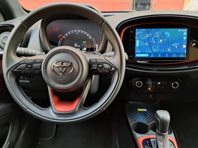 Toyota Aygo LIMITED AIR Rosso usata Buccinasco